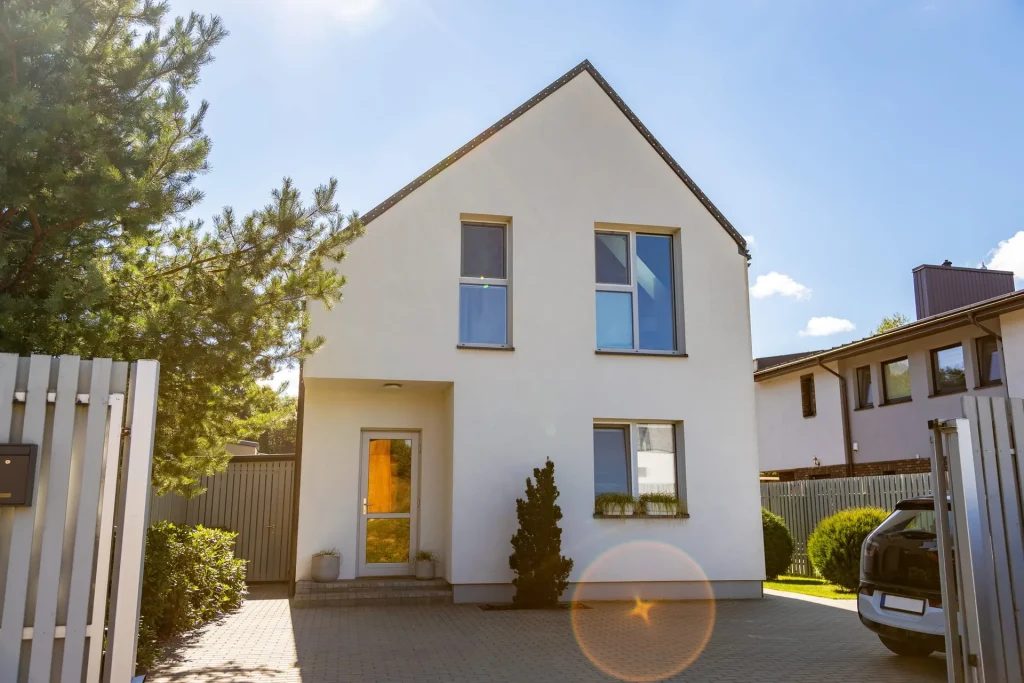 Outside view of a simple private contemporary house